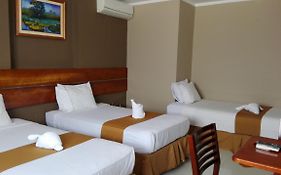 Bora Hotel